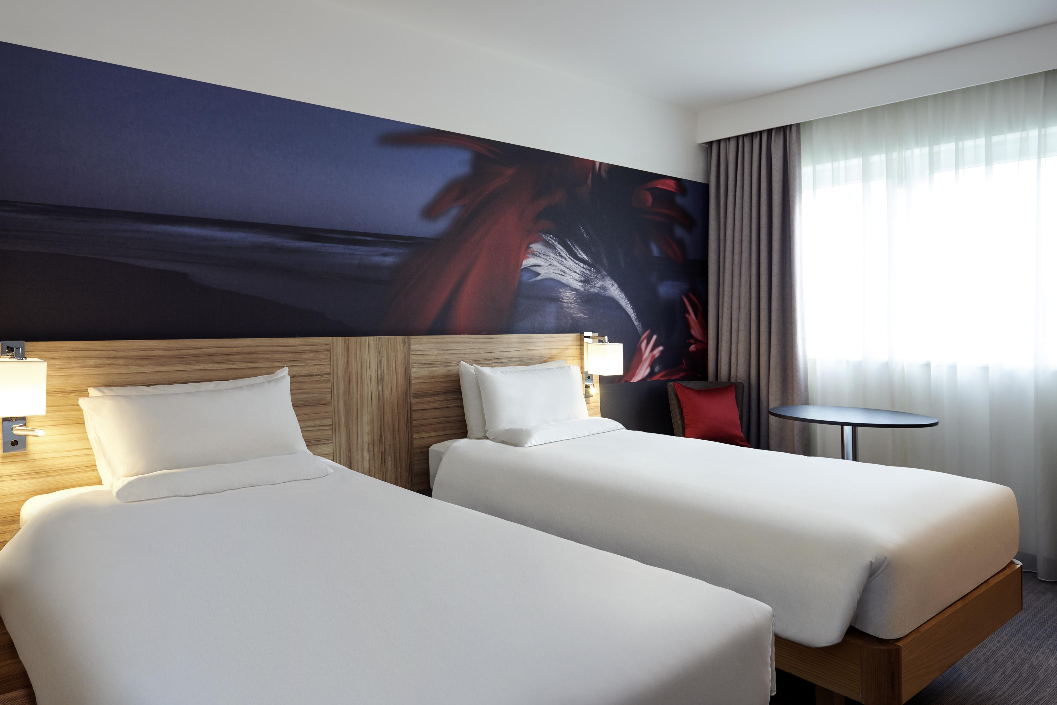 Novotel London Stansted Airport Stansted Mountfitchet Bagian luar foto