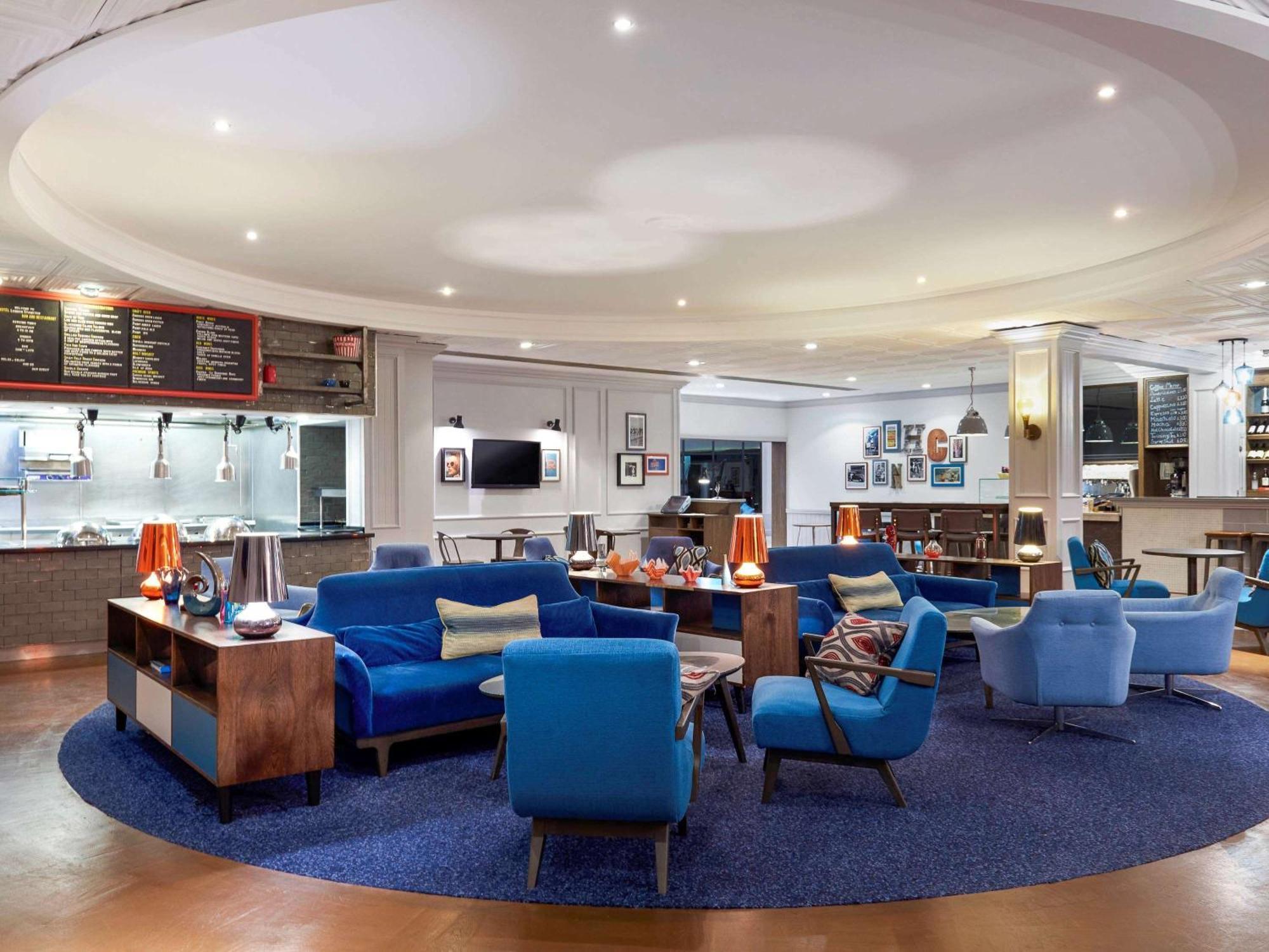 Novotel London Stansted Airport Stansted Mountfitchet Bagian luar foto