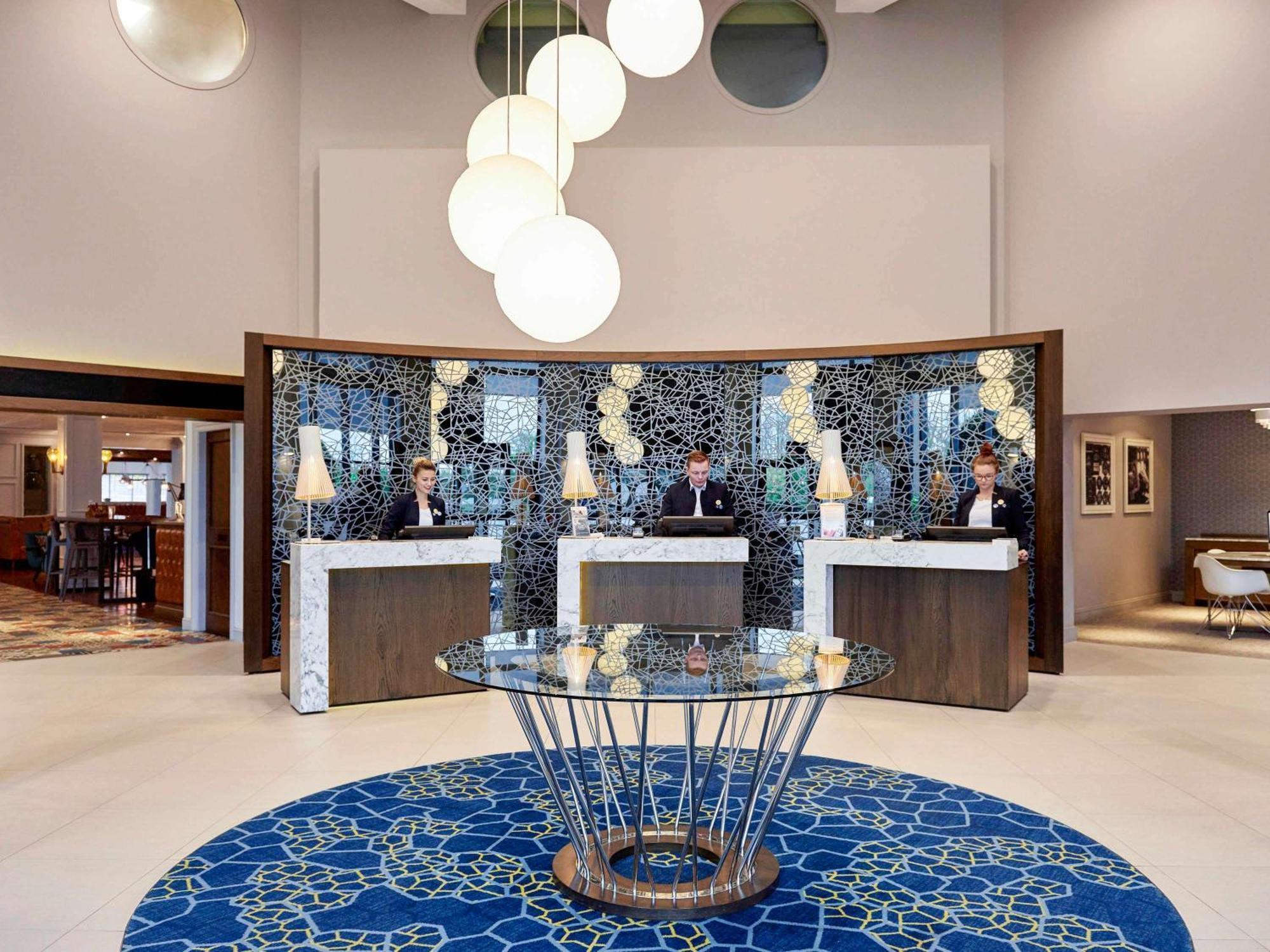 Novotel London Stansted Airport Stansted Mountfitchet Bagian luar foto