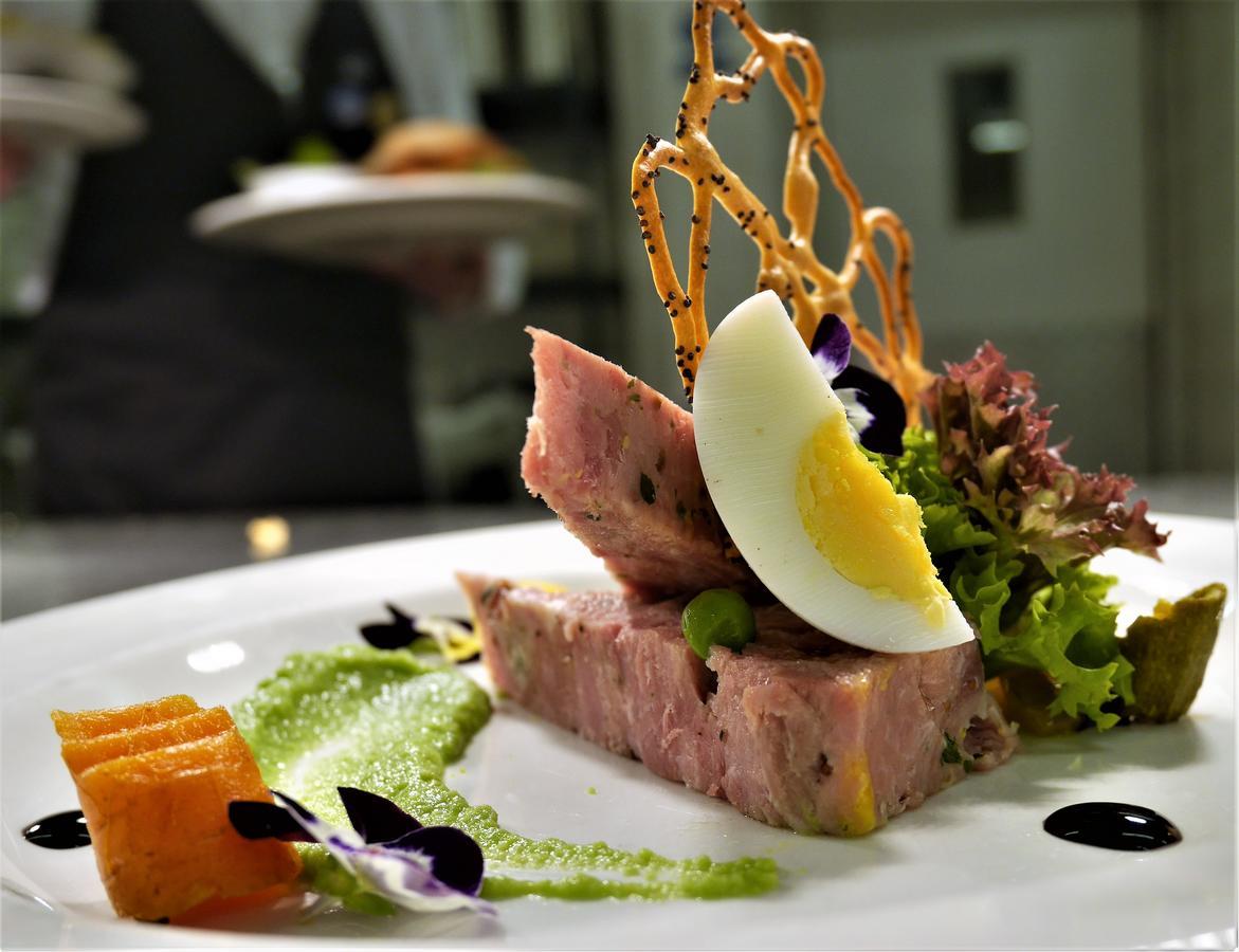 Novotel London Stansted Airport Stansted Mountfitchet Bagian luar foto